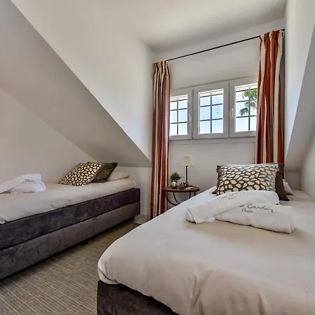 Exclusive Seaside With Private Pool *
