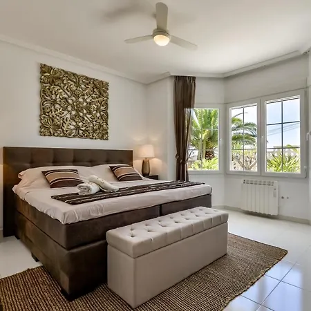 Exclusive Seaside With Private Pool 别墅 坎佩略