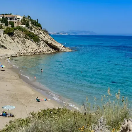 Exclusive Seaside With Private Pool