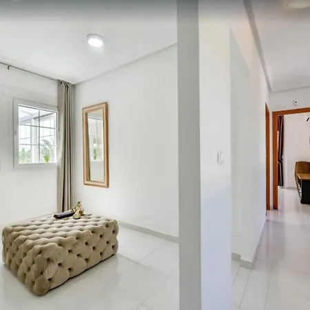 Exclusive Seaside With Private Pool